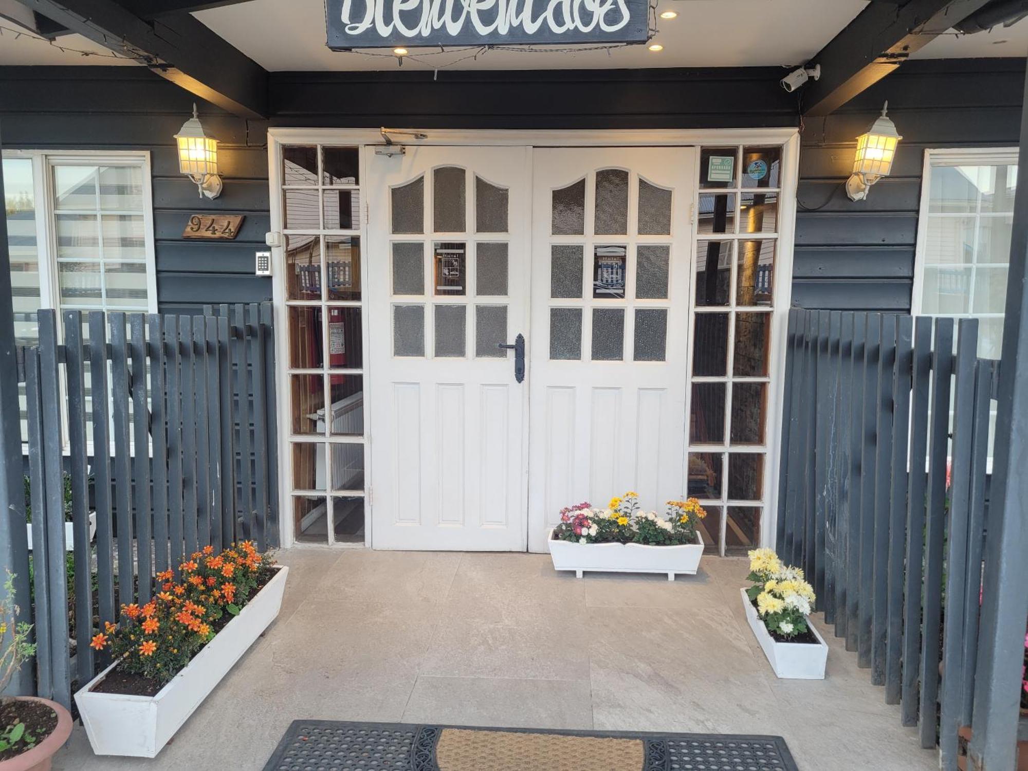 Hotel Puerta Del Lago Puerto Varas Εξωτερικό φωτογραφία